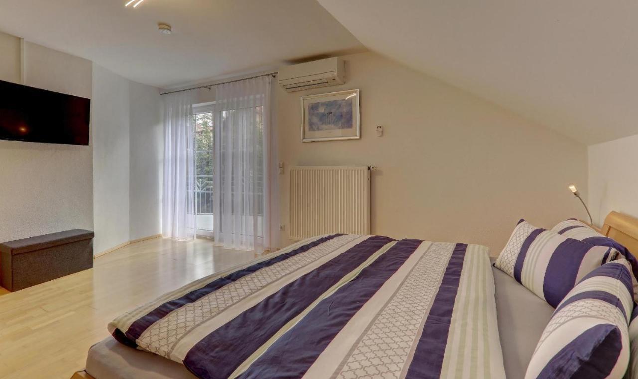 Ferienwohnung Staffelberg เฮาเซนแบร์ก ภายนอก รูปภาพ
